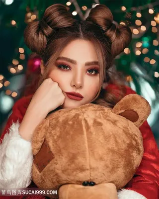 丸子头女孩图片