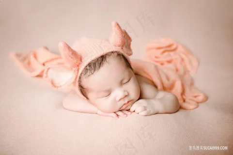 新生儿睡觉写真图片 新生儿睡觉写真图片