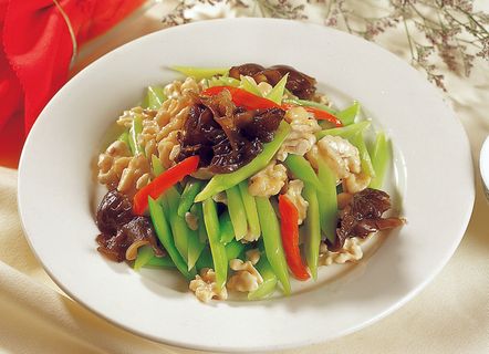 0711c-641芥兰木耳炒桃仁