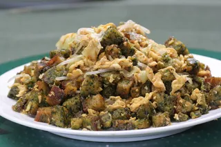 柴鸡蛋炒饼子 大份16元 小份12元