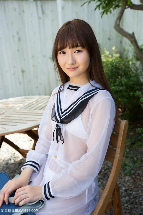 清纯可爱的日本女生写真套图