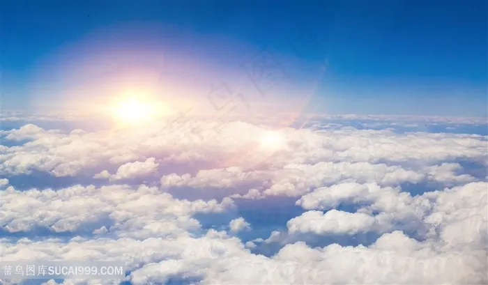 高空云海上的太阳光