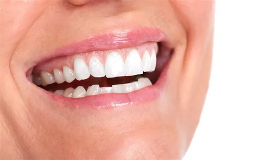 美白健康牙齿图片