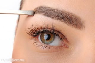 时尚修眉美女高清图片