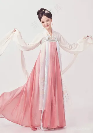 古装开微笑的美女摄影图片素材