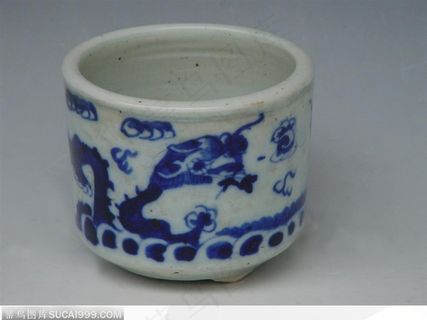 中华传统瓷器-青龙花纹瓷杯