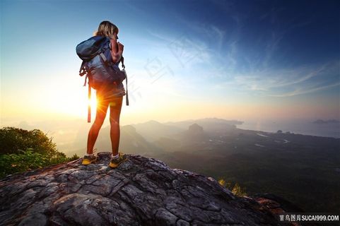 登山攀登人物高清图户外运动