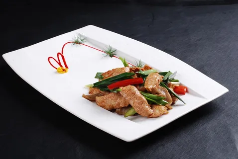 CXC00232菜脯青蒜炒猪颈肉  48元 CXC00232菜脯青蒜炒猪颈肉  48元