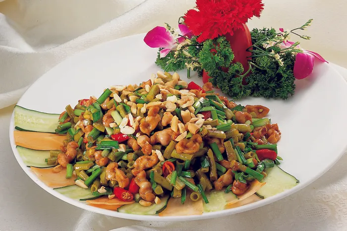 CXC02228韭菜酸豆角炒鸽肫