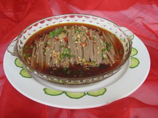 0711a-1009荞面凉粉 16元