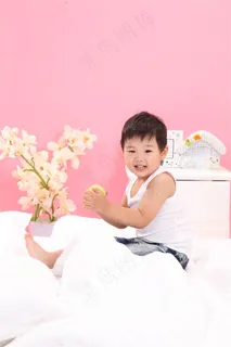 快乐家庭相册男孩特写