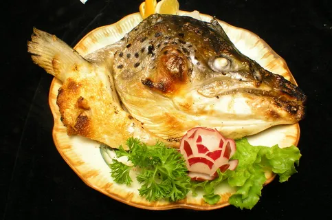 烤三纹鱼头   烤三纹鱼头