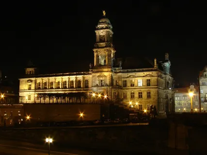高清唯美欧式建筑夜景 高清唯美欧式建筑夜景