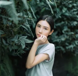 摄影图片人物美女模特照片