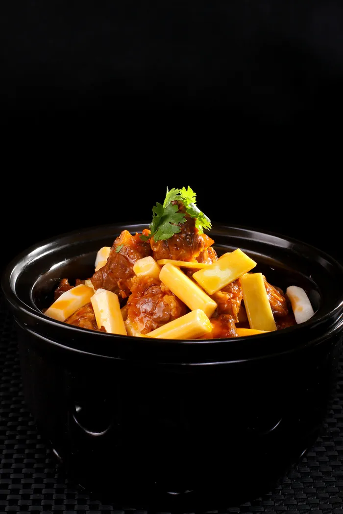 S00062养生山药煲牛尾 (13)