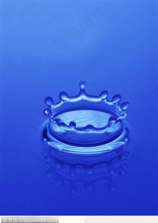 象皇冠一样的环形水滴水花
