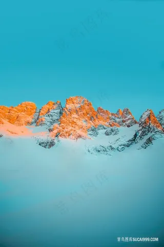 唯美雪山摄影图片