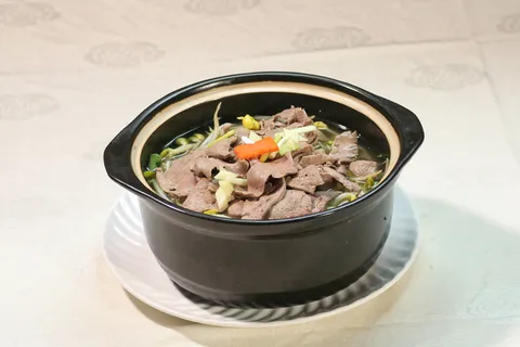 18大豆芽猪什煲 珠江生活