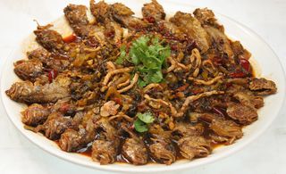 46 雪菜肉丝烧黄鱼-根据地