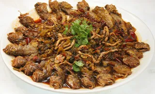 46 雪菜肉丝烧黄鱼-根据地