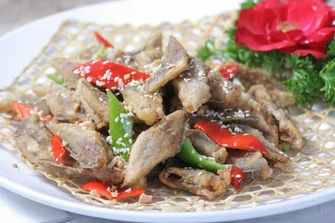 23 香辣小黄鱼 －天兴楼