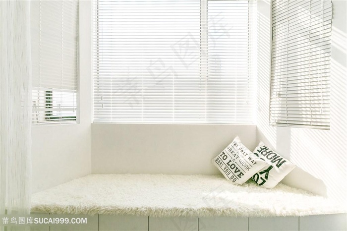 阳光下的小清新阳台