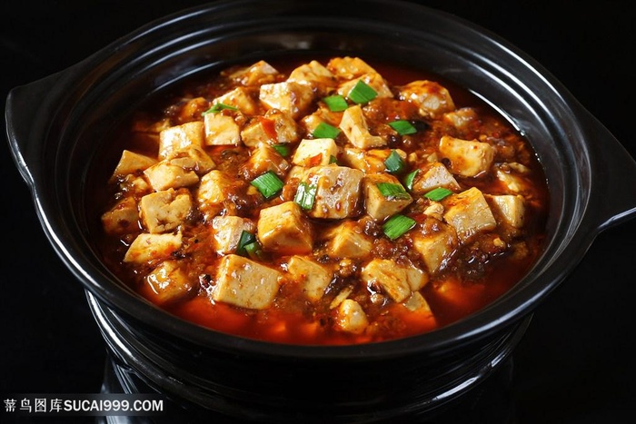 麻婆豆腐中华美食摄影图