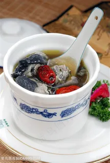 滋补乌鸡盅的美食图片 滋补乌鸡盅的美食图片