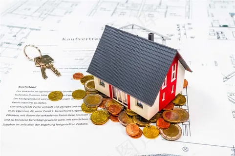 房子模型钥匙硬币