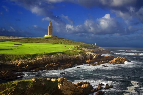 高清唯美海边灯塔风景图片