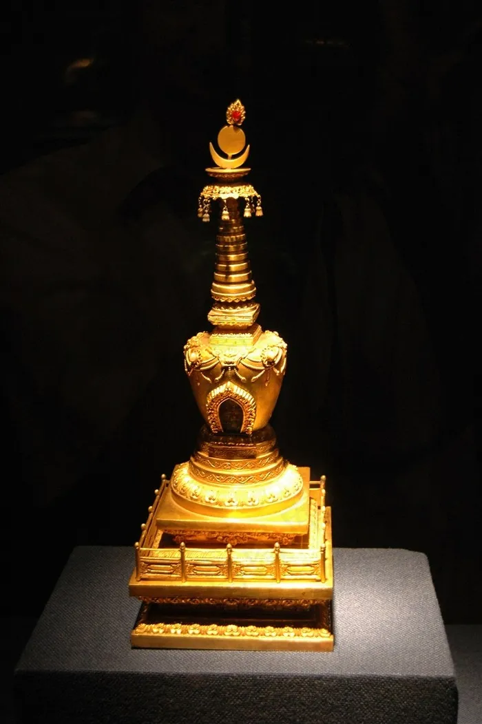 故宫珍宝佛龛