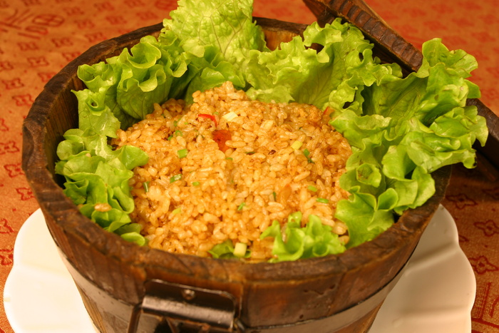 农家木桶饭