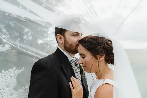 欧洲婚纱情侣图片 欧洲婚纱情侣图片