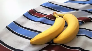 新鲜黄色香蕉图片