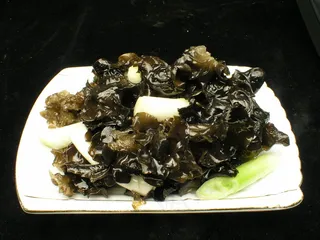 0281葱烧木耳srd.JPG
