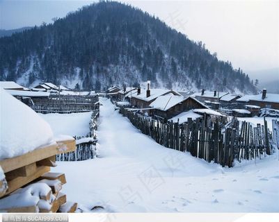 冬日美景-美丽的村庄雪景