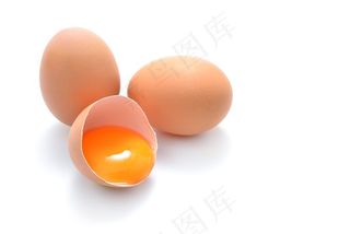 蛋壳里面的蛋黄高清摄影图片