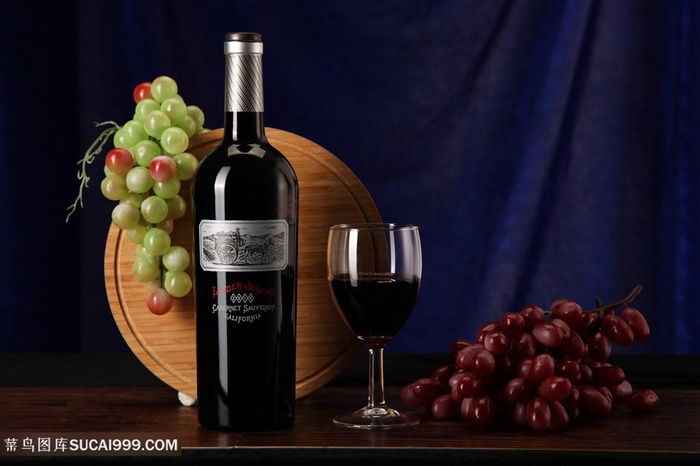 红酒葡萄红酒杯