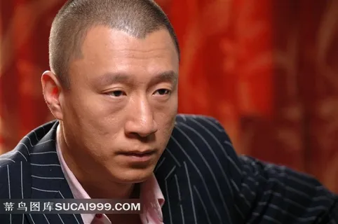 霸气男生孙红雷图片