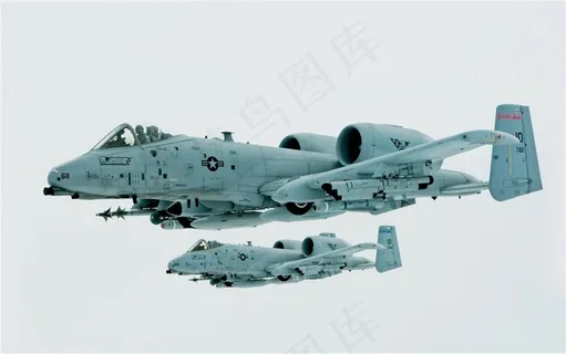 飞行中的两架美军A10攻击机