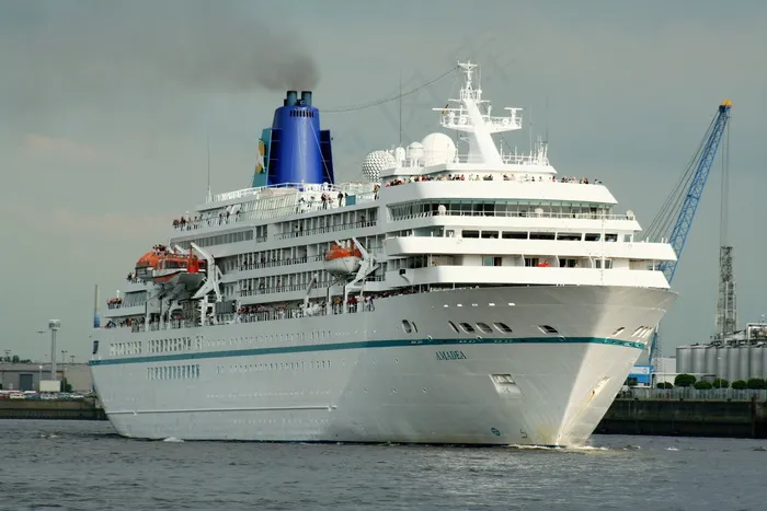 亚曼迪游轮图片