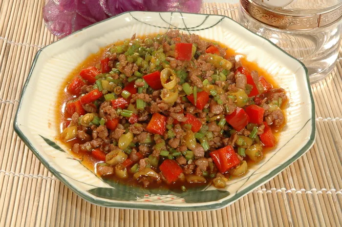0711c-1666小炒黄牛肉 18元