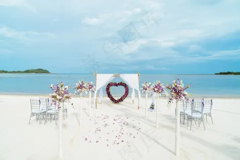 海滩浪漫婚礼布置图片 海滩浪漫婚礼布置图片