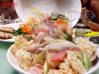 油淋锅巴美食元素菜品