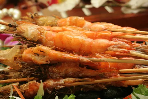 日式卵石串烤虾 (9)