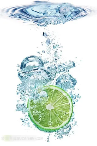 柠檬冰水和气泡