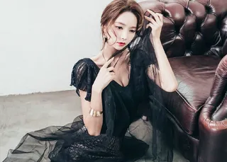 摄影图片人物美女模特照片