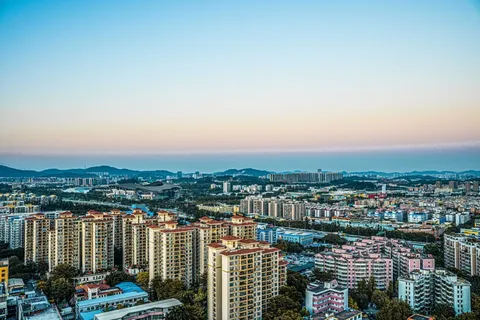 城市风光老居民楼