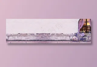 单车停靠在咖啡店外的唯美背景图片