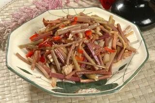 0711c-1684野生蕨菜炒腊肉 16元